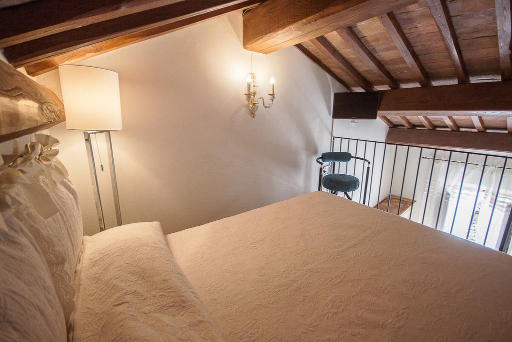 Bed and Breakfast A Casa Mastacchi Siena Exterior foto