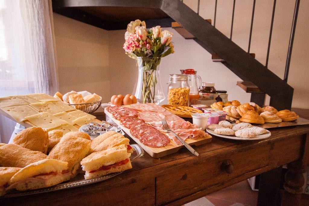 Bed and Breakfast A Casa Mastacchi Siena Exterior foto