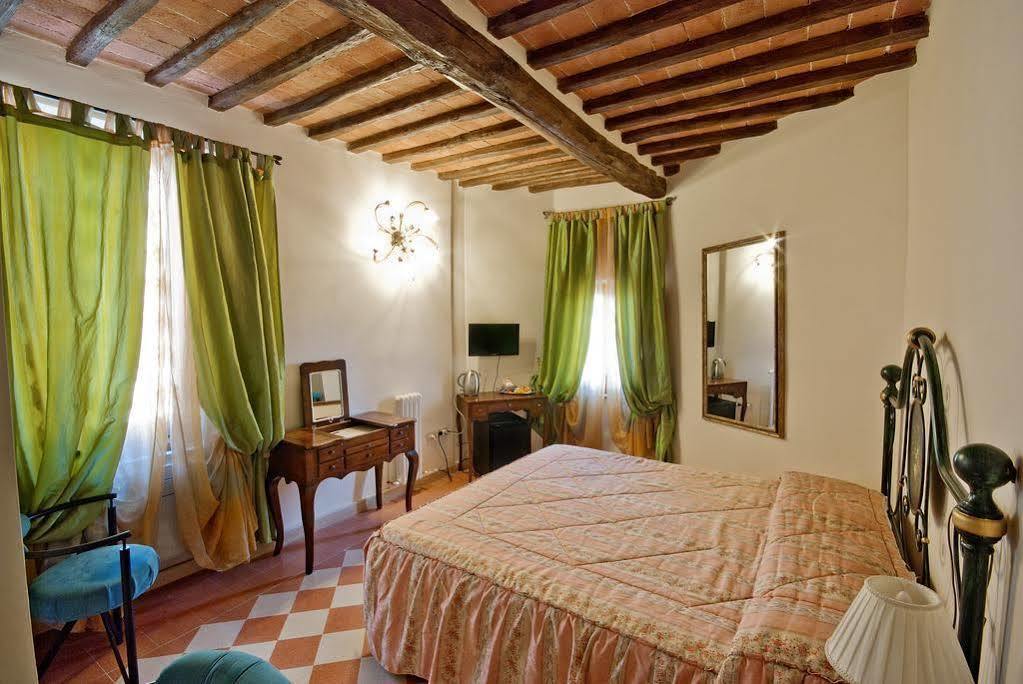 Bed and Breakfast A Casa Mastacchi Siena Exterior foto