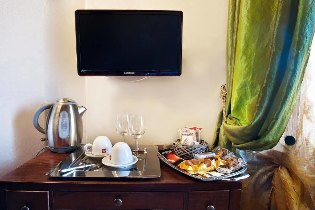 Bed and Breakfast A Casa Mastacchi Siena Exterior foto